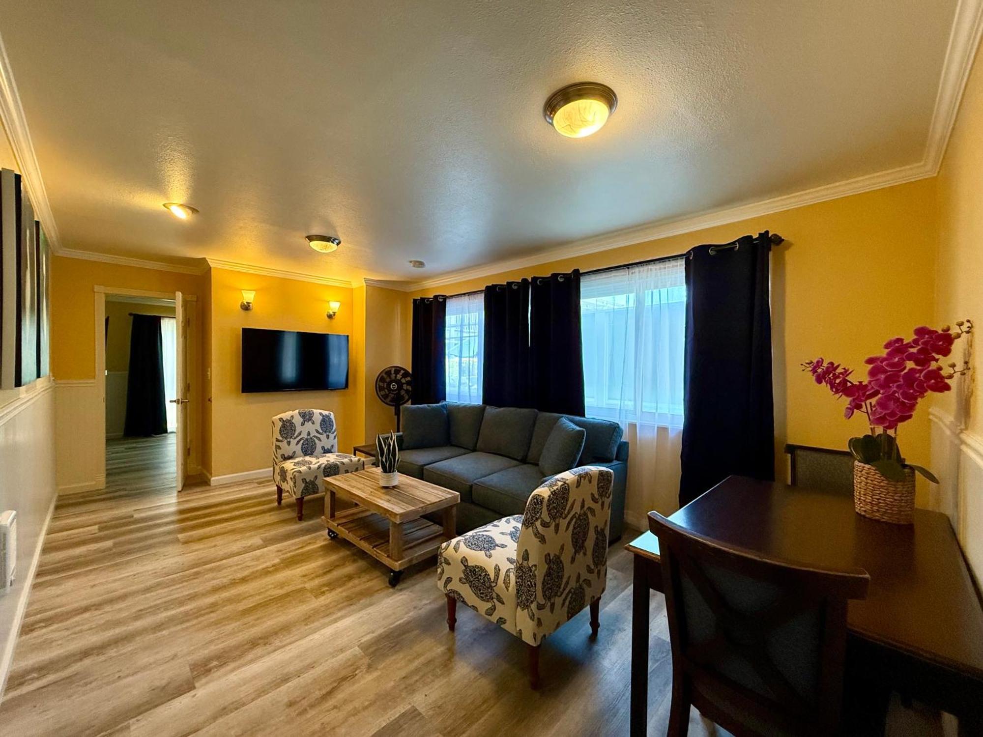 Monterey Bay Lodge Extérieur photo